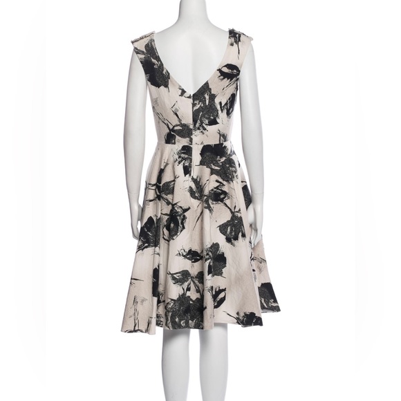 CHRISTIAN SIRIANO Black and White Chic Luxury Siriano Dress, Size M, EUC 🔥 - Picture 2 of 4